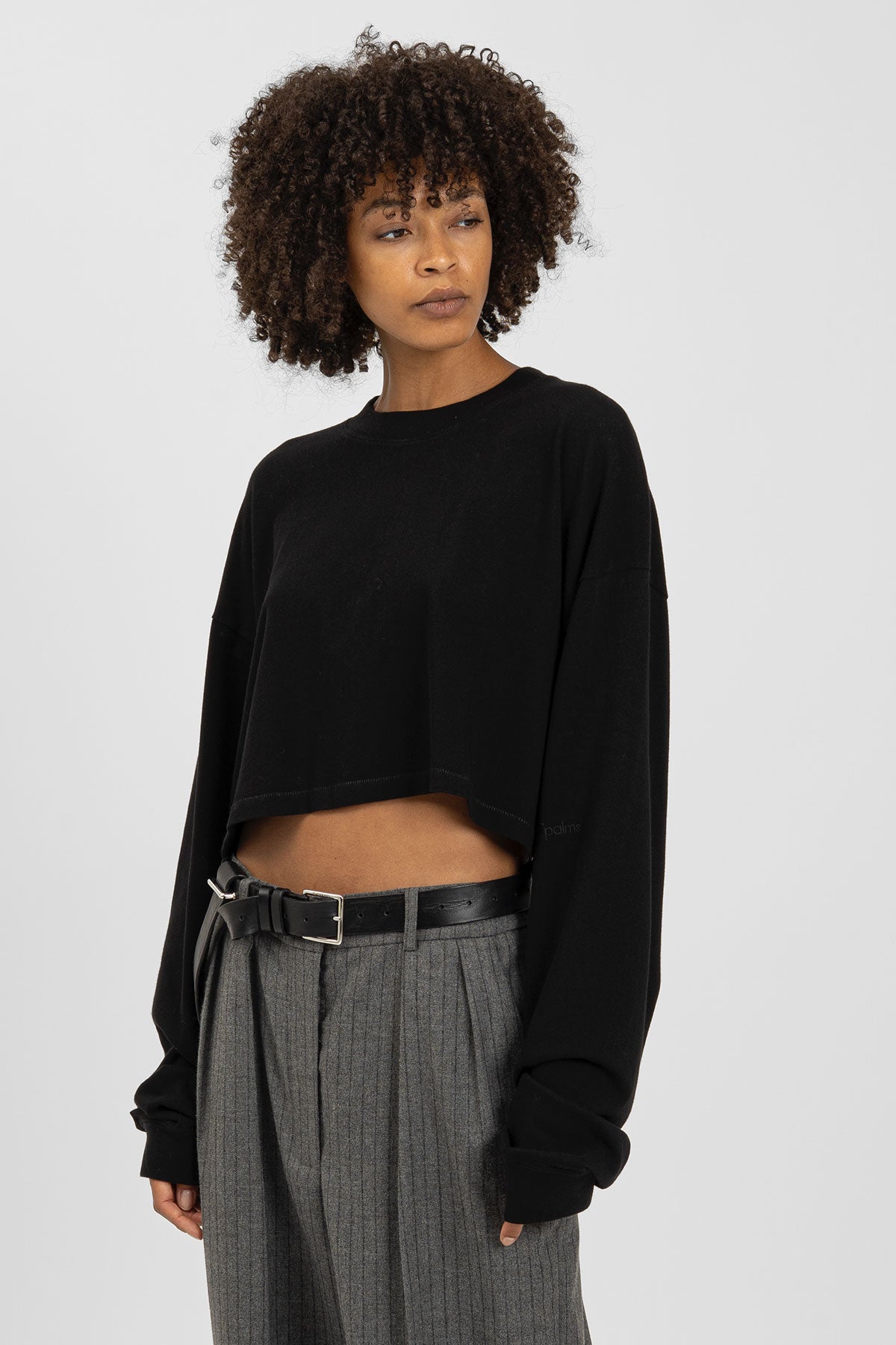 bp ICONIC 009 Crop Long Tee Black