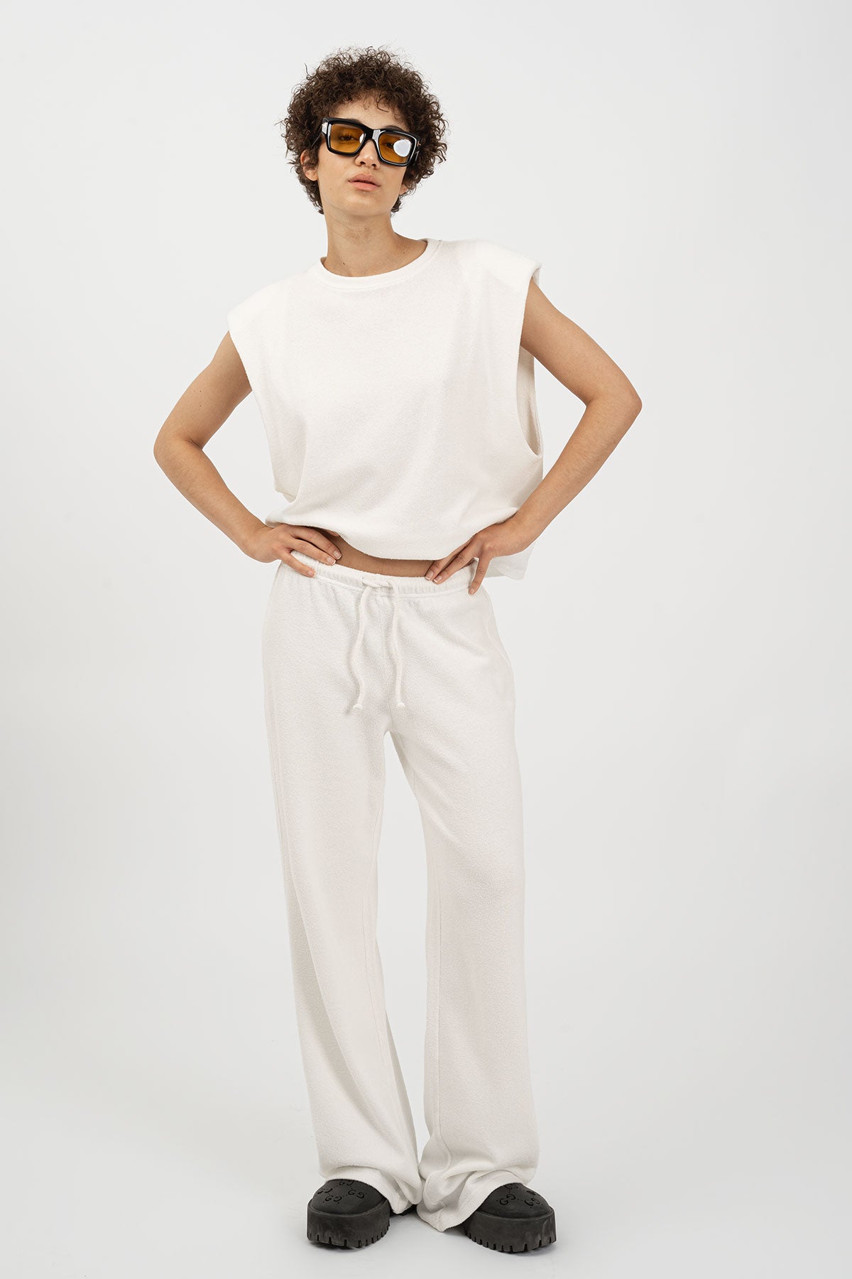 BINI Flares Off White
