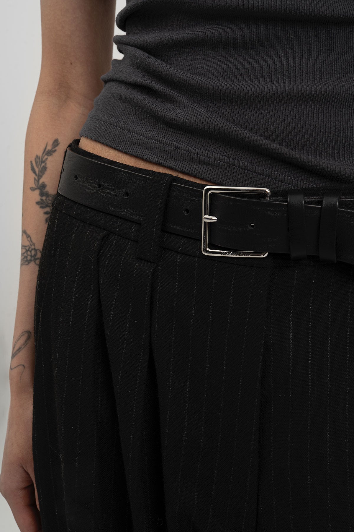 bp THICK 018 Top Anthracite