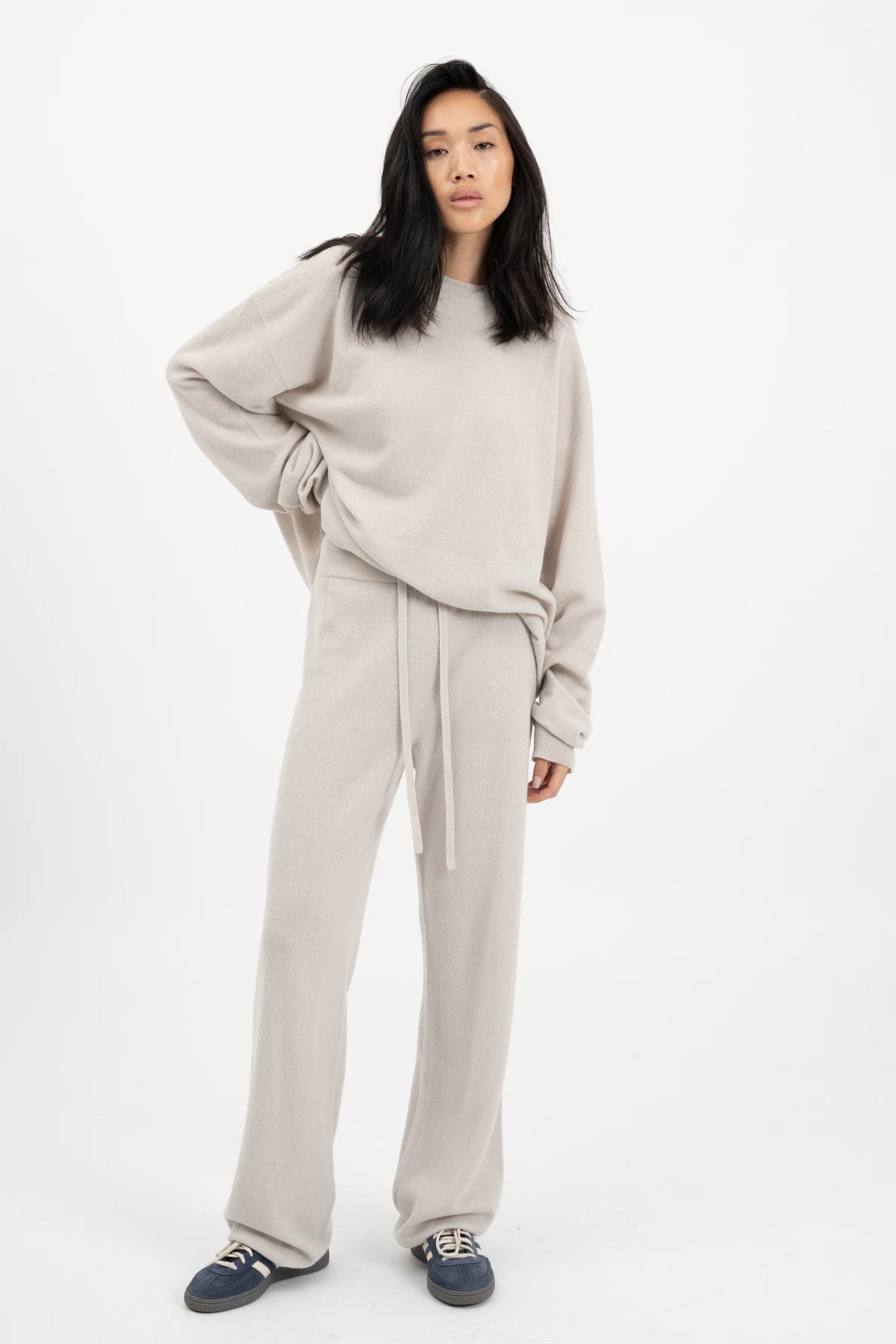 CASHI Joggers Greige