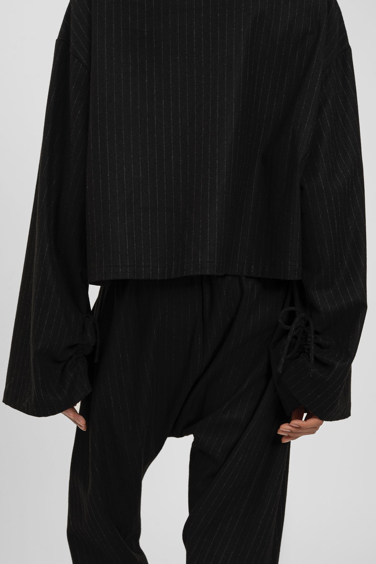 BENJA Shirt Pinstripe Black