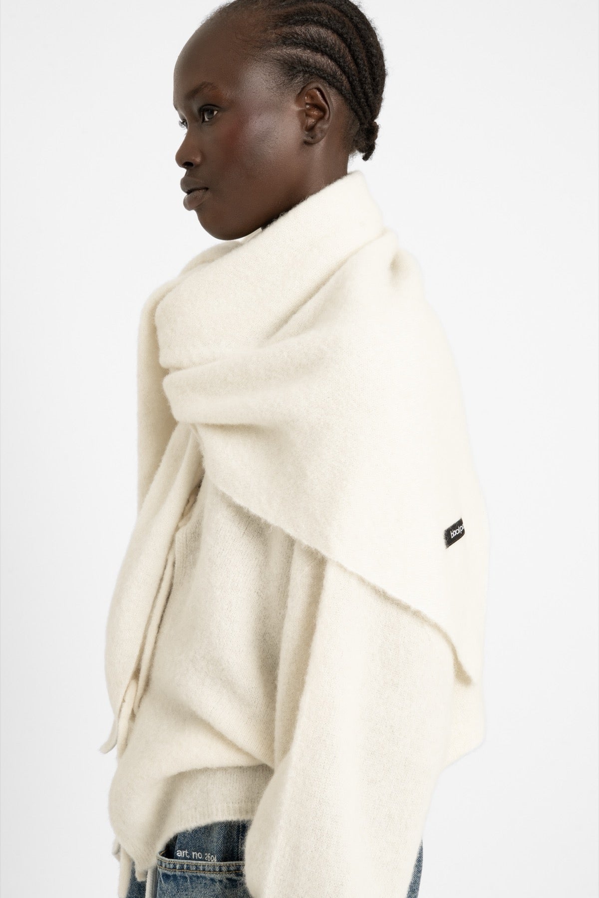TRIANGLE Maxi Scarf Cream