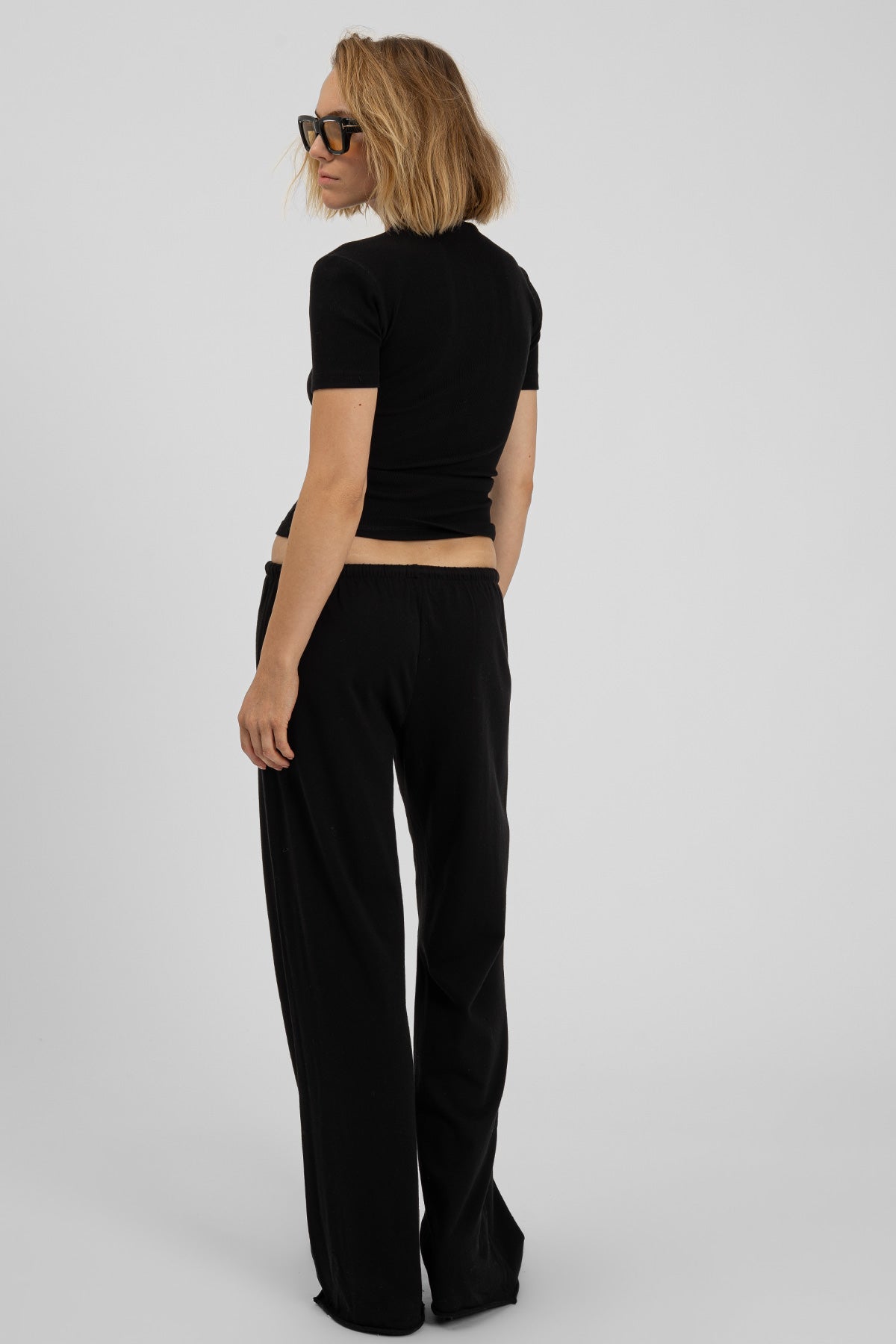 bp ICONIC 020 Flares Black