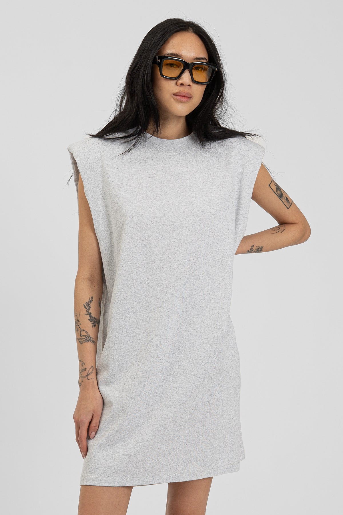 bp ICONIC 024 Shoulder Dress Grey