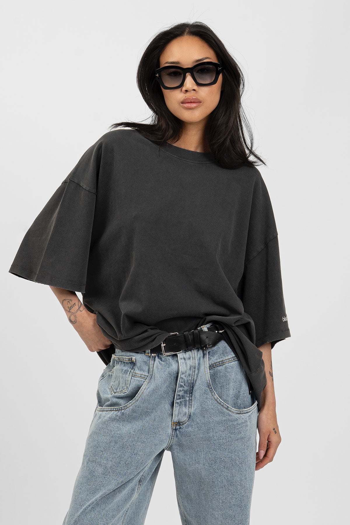 bp ICONIC 001 Tee Faded Black