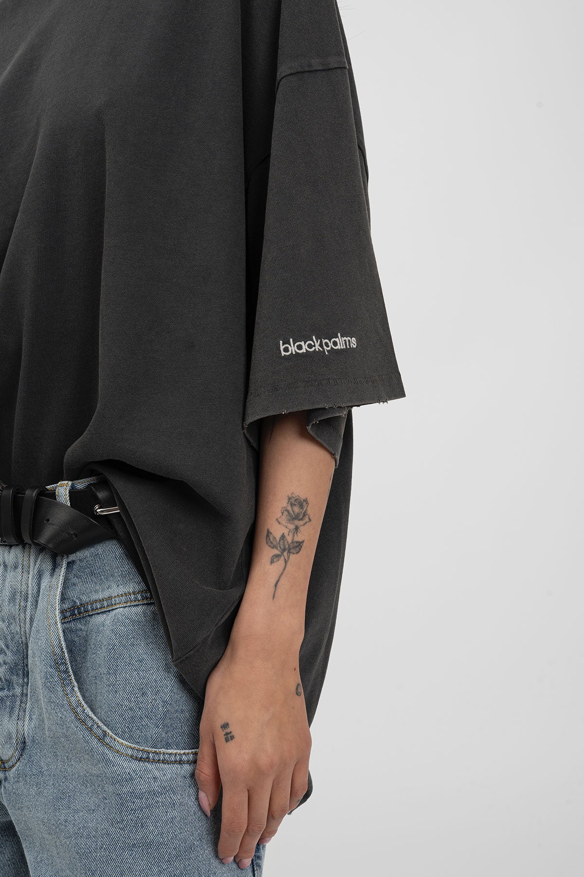 bp ICONIC 001 Tee Faded Black