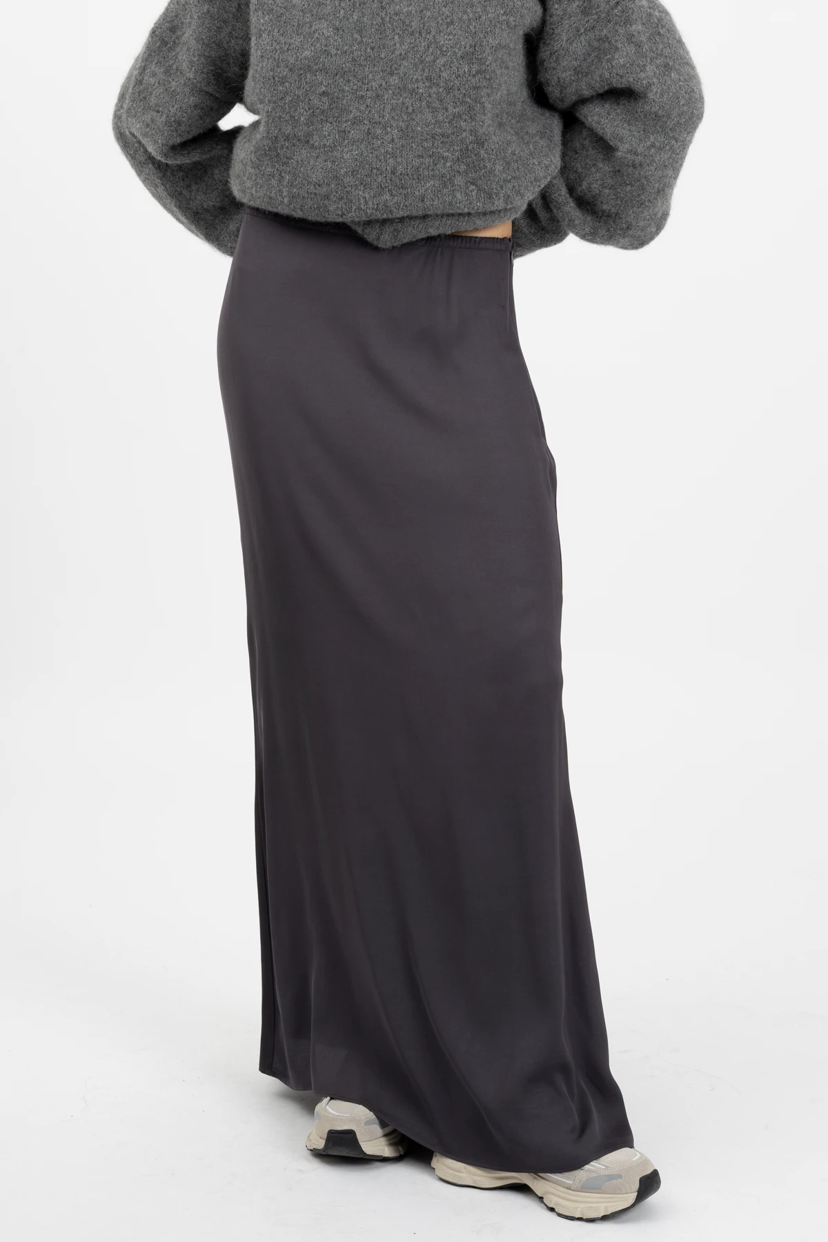 AW24_ECom_AURORA_Skirt_Dark_Stone_2